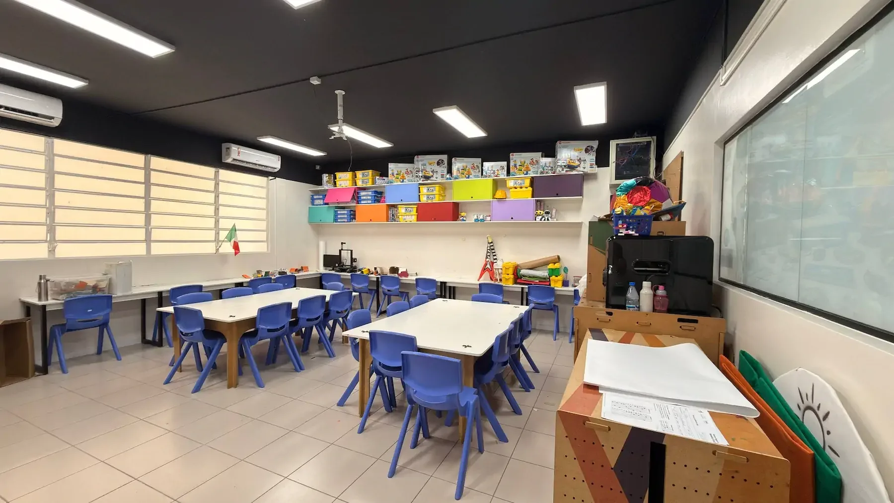Sala maker do Colégio Palas Atena