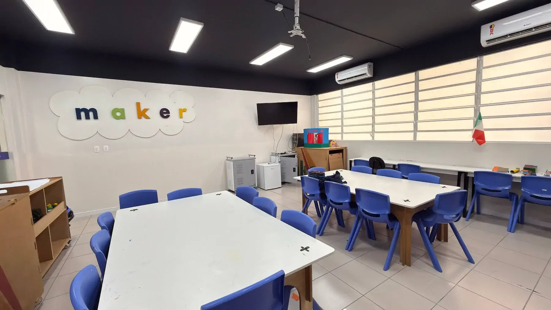 Sala maker do Colégio Palas Atena